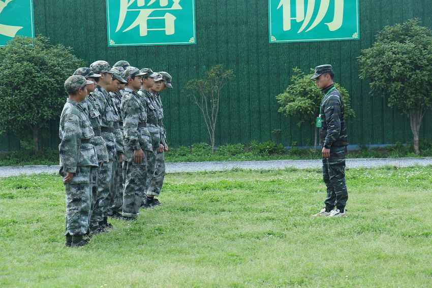 孩子不要上学怎么办 家