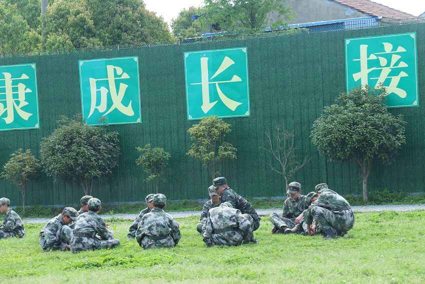 湖北问题青少年管教学校